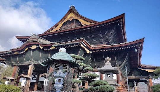 Dediacetd-Server in Nagano