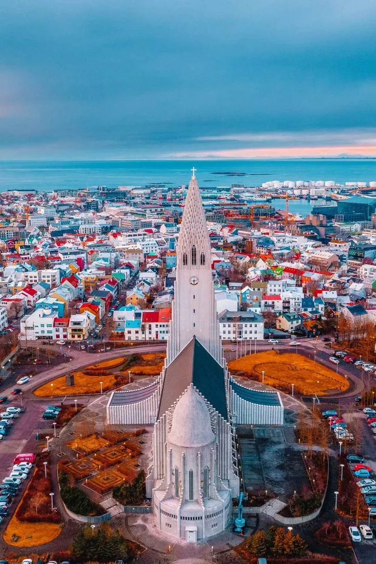 Dedicated-Server in ReyKjavik